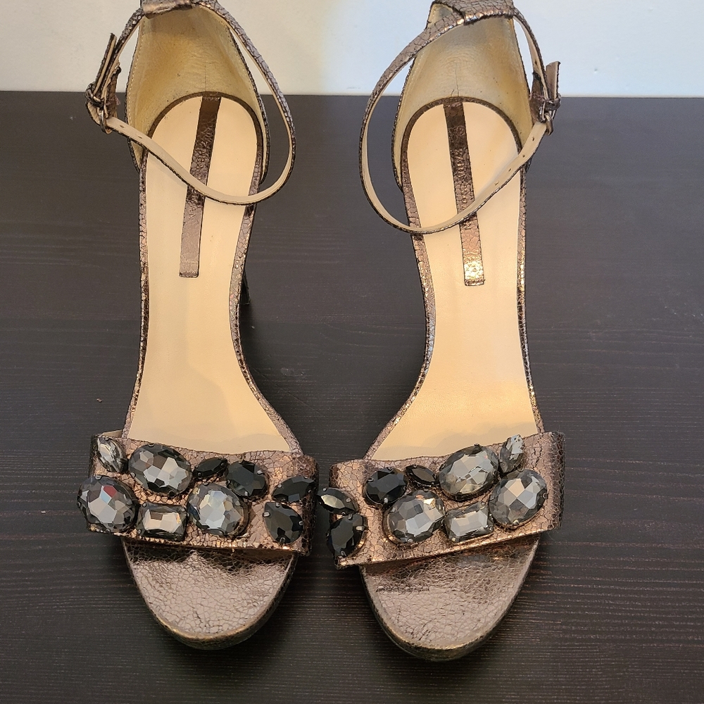 Zara woman Heels.